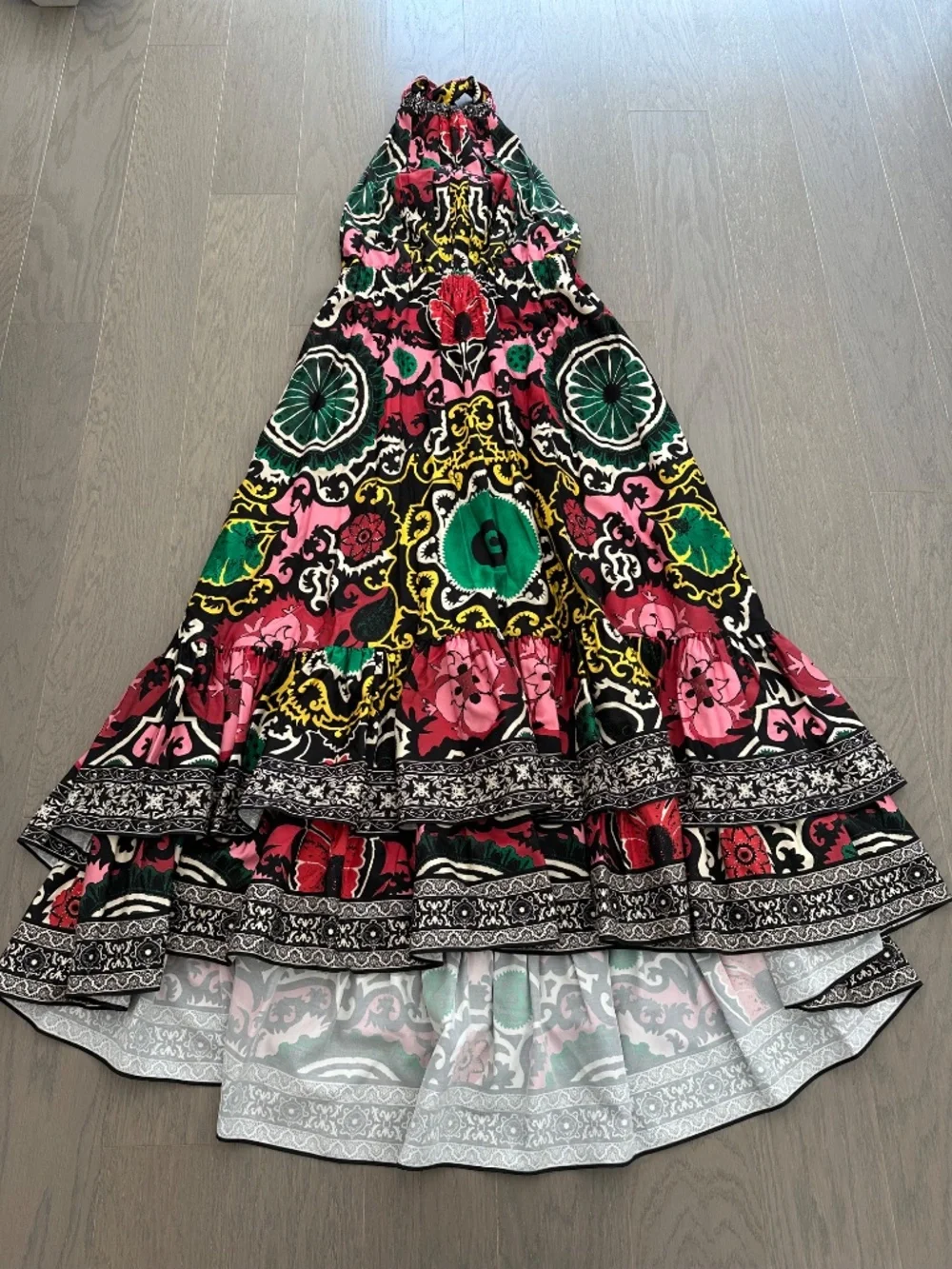 Alice + Olivia Loyce Mixed Print High Low Tiered Floral Maxi Dress - Size 2 - Picture 2 of 9